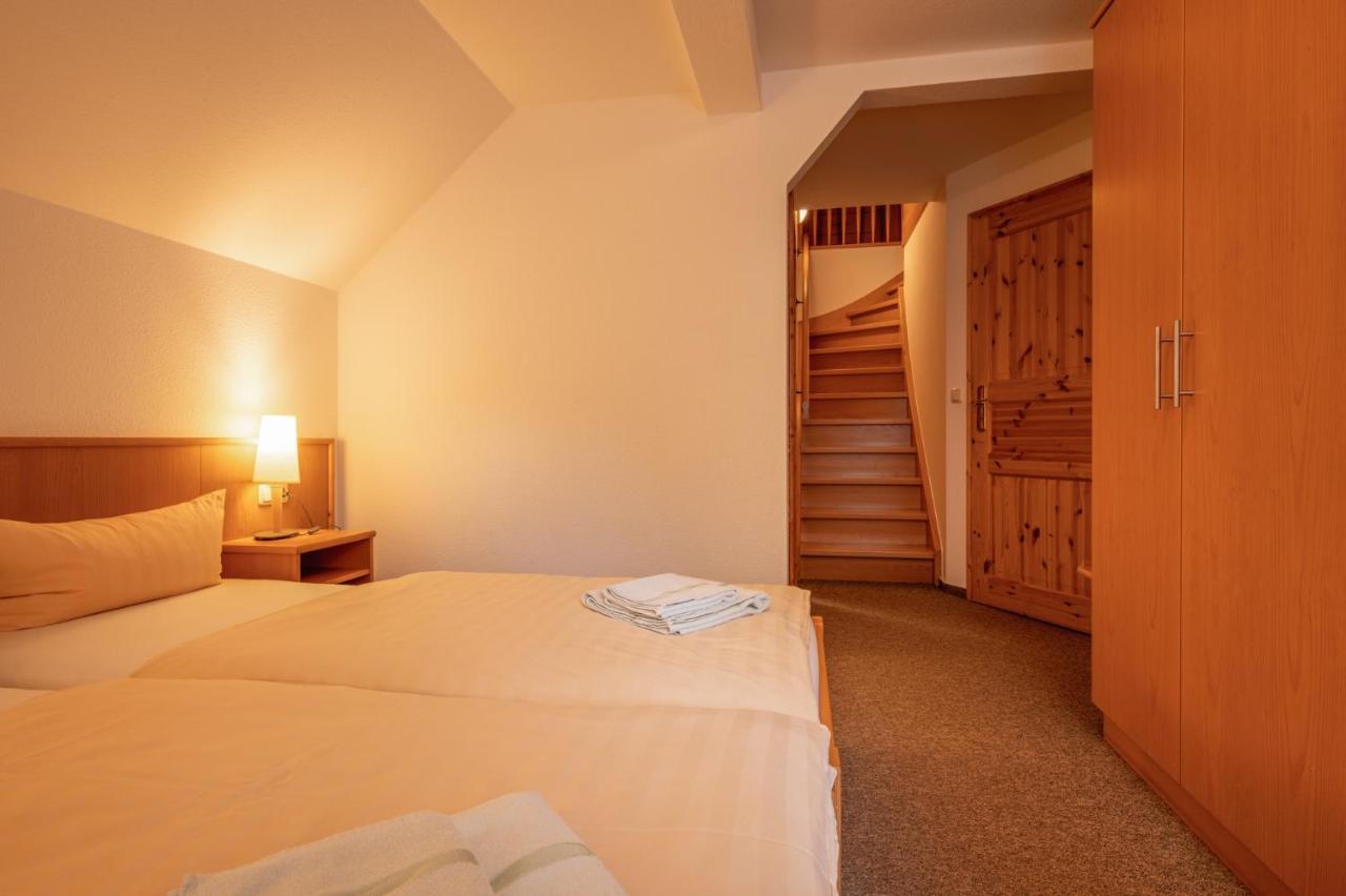 Zur Margarethenmuehle - Landgasthof Und Waldhotel Rosswein Esterno foto